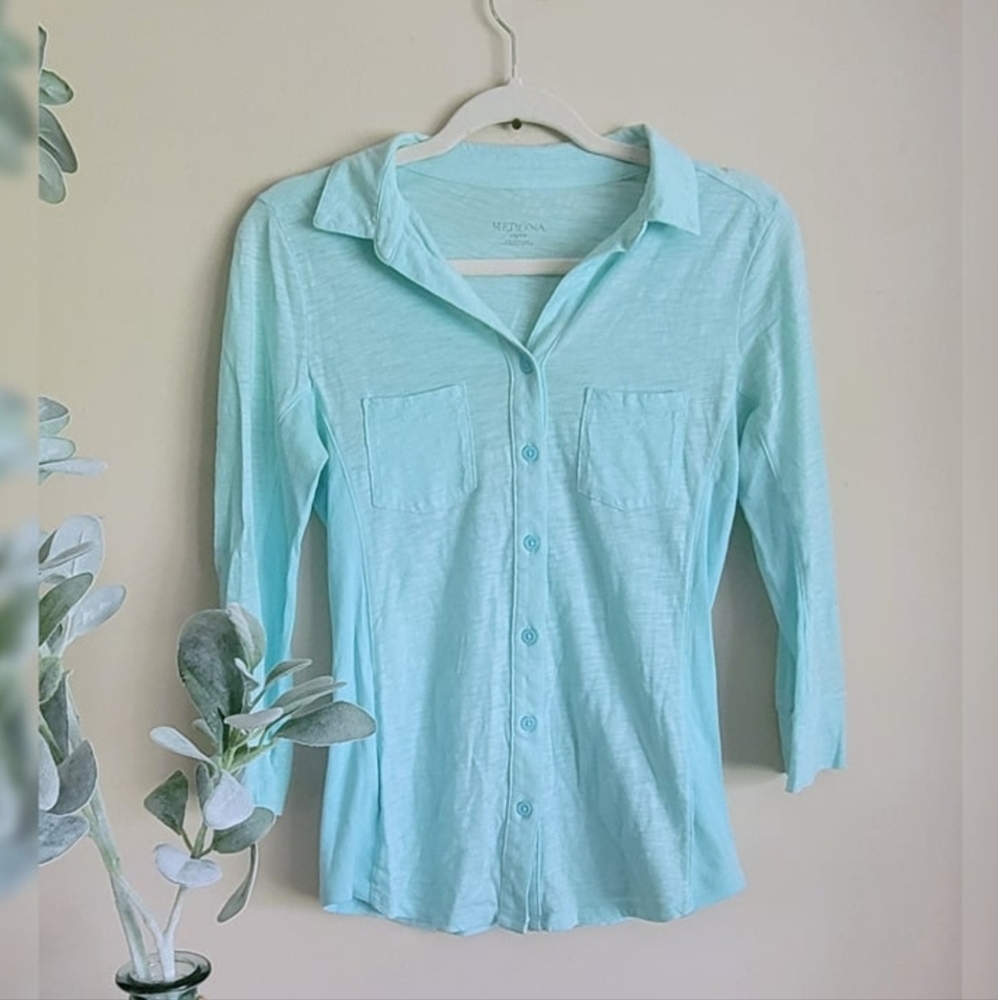 Merona 3/4 Blue Button-Up Blouse (XS)